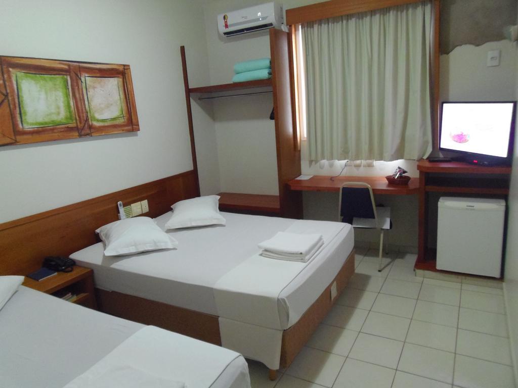 Sanare Hotel Uberlandia Exterior photo