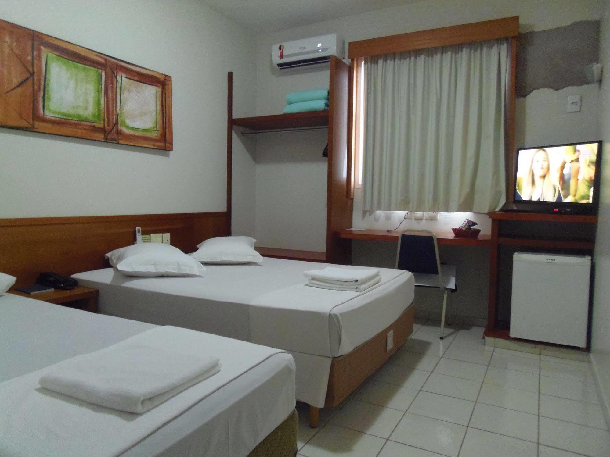 Sanare Hotel Uberlandia Exterior photo